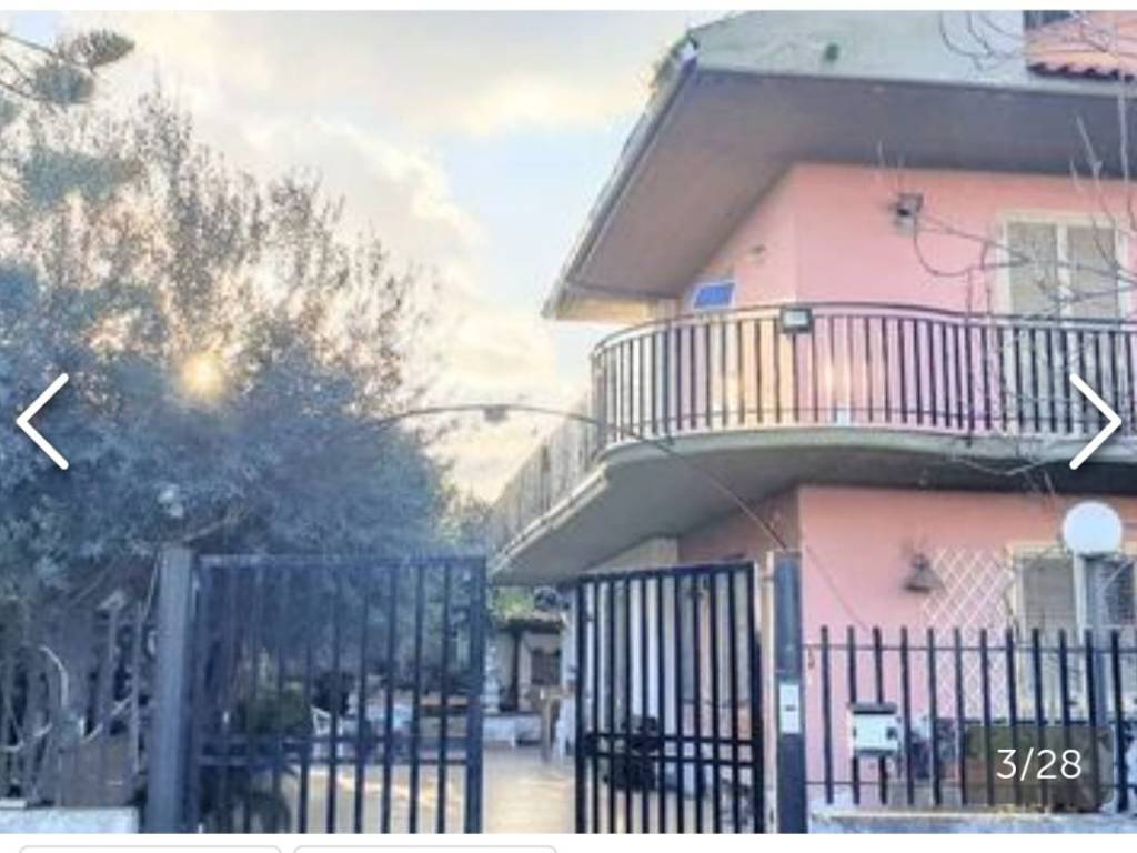 casa indipendente in vendita a Giarre