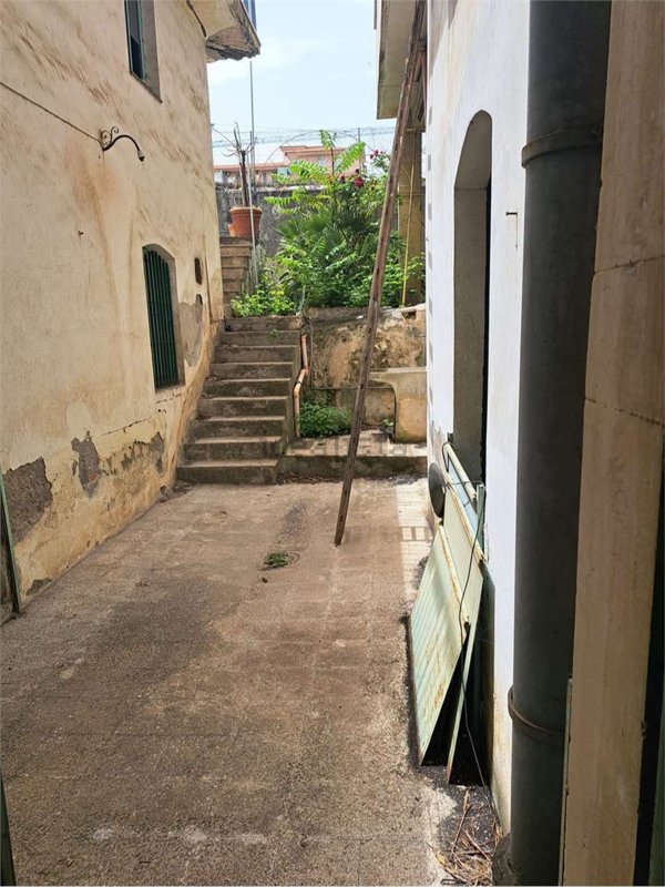 casa indipendente in vendita a Giarre