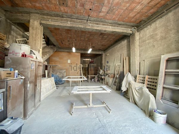locale di sgombero in vendita a Giarre in zona Macchia