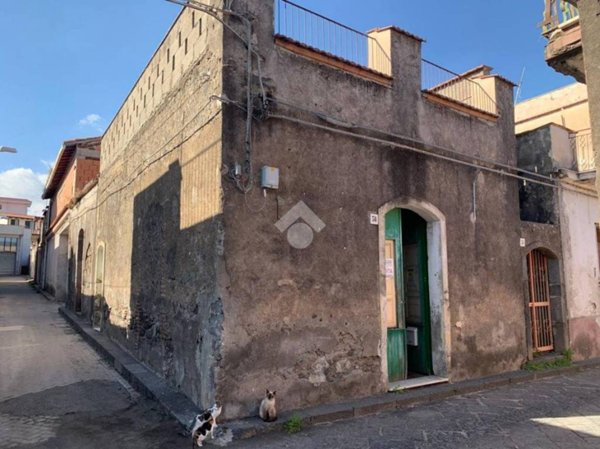 casa indipendente in vendita a Giarre