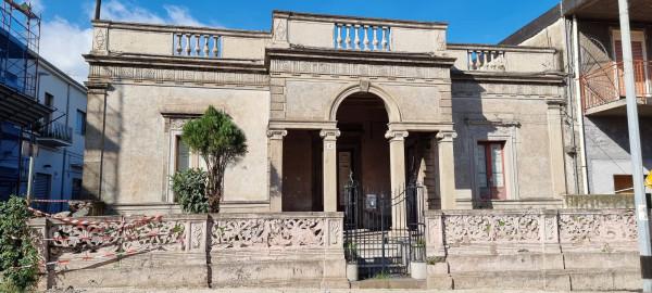 casa indipendente in vendita a Giarre