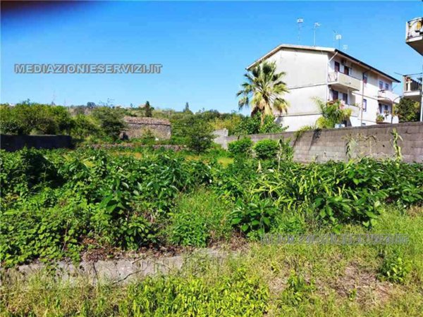 terreno edificabile in vendita a Giarre in zona Macchia