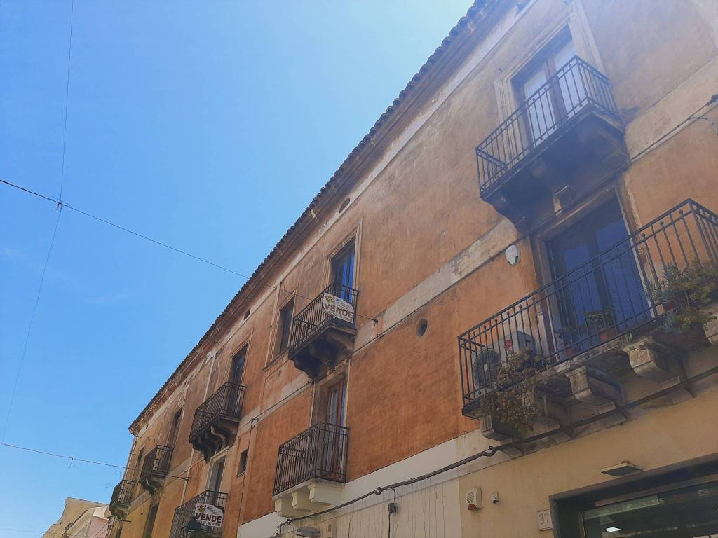 appartamento in vendita a Giarre