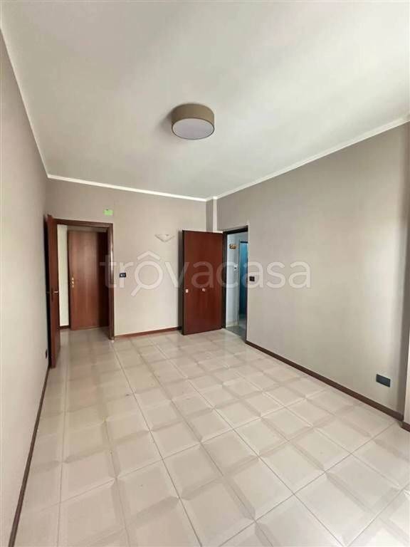 appartamento in vendita a Giarre in zona Altarello