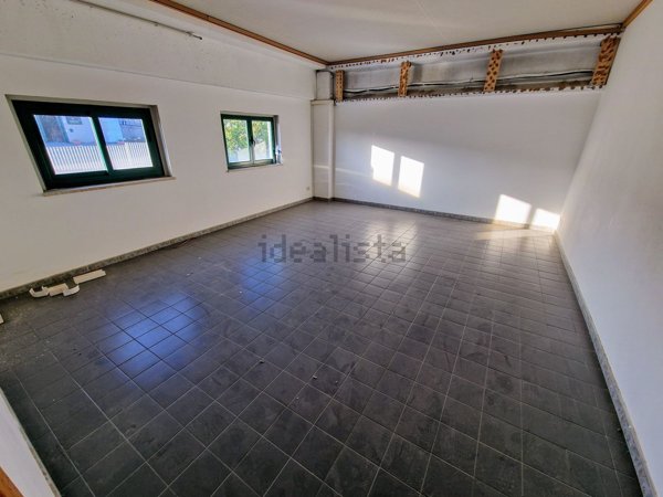 capannone in vendita a Giarre