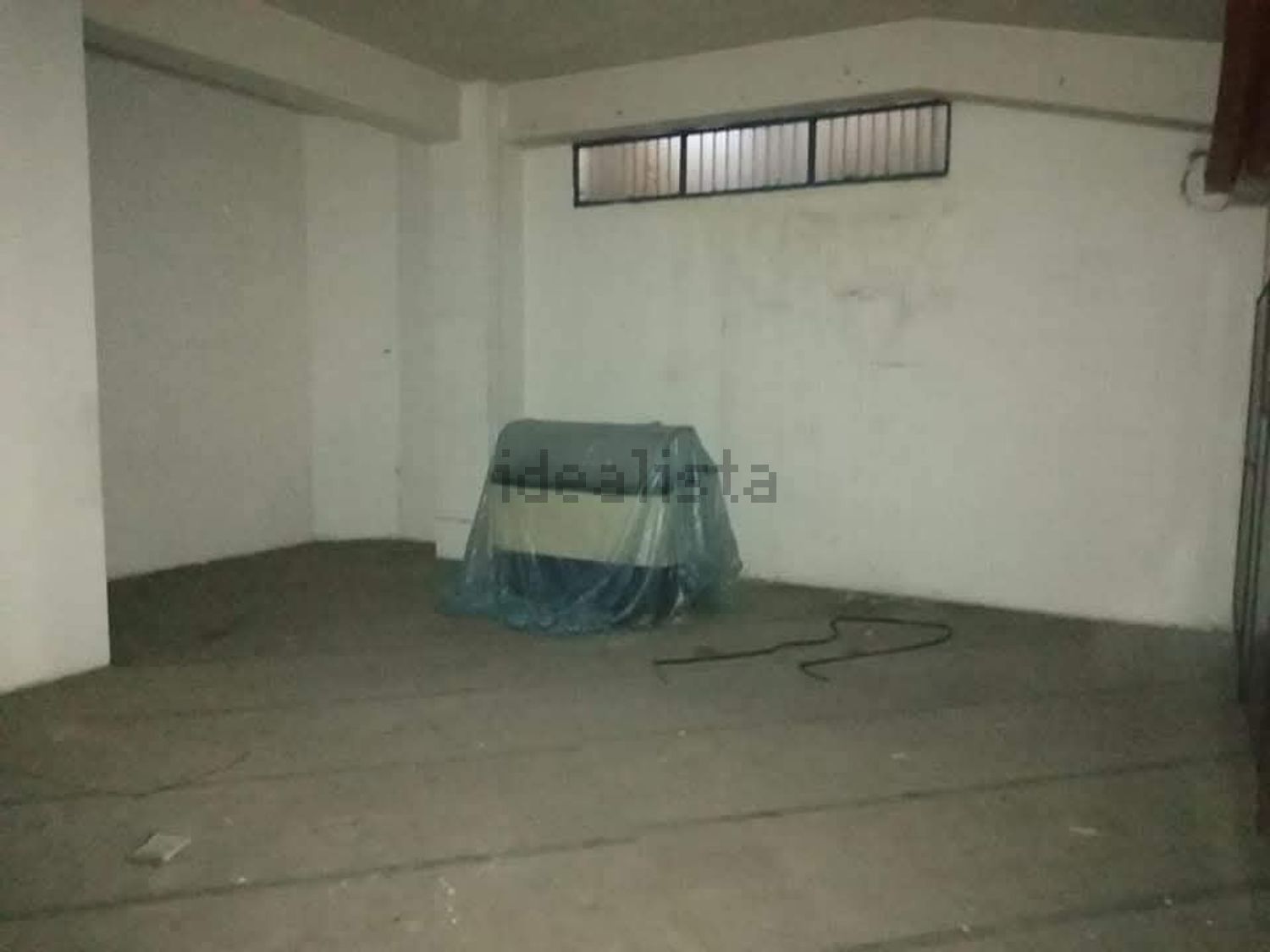 locale di sgombero in vendita a Giarre