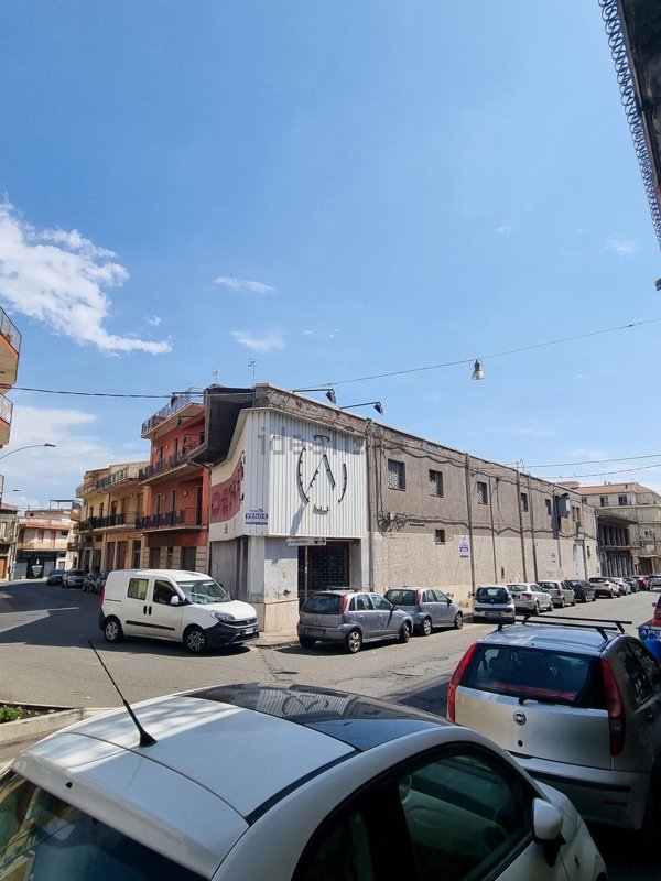 negozio in vendita a Giarre