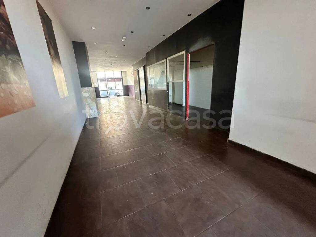 negozio in vendita a Giarre