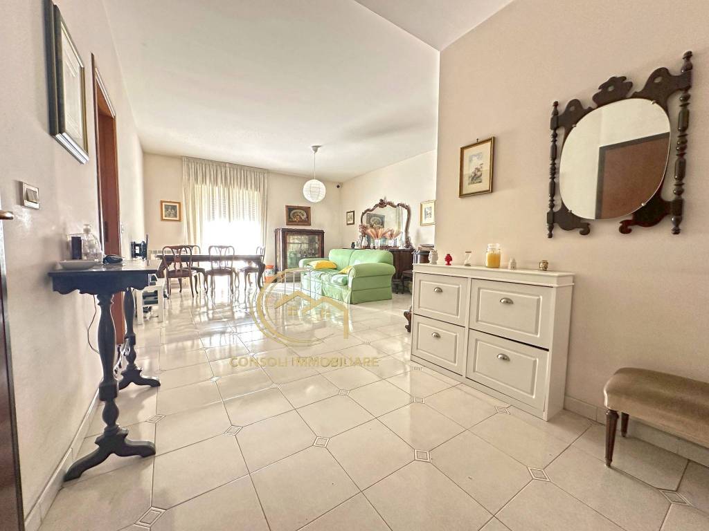 appartamento in vendita a Giarre