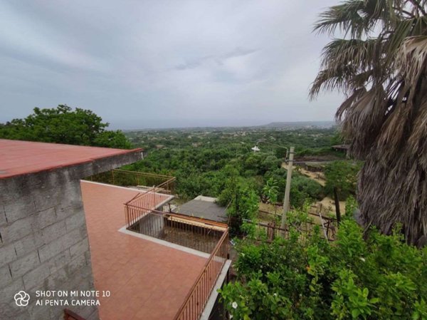 casa indipendente in vendita a Giarre in zona Miscarello