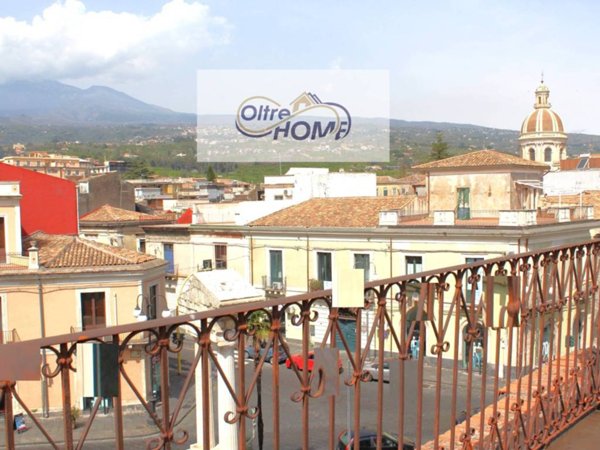 intera palazzina in vendita a Giarre