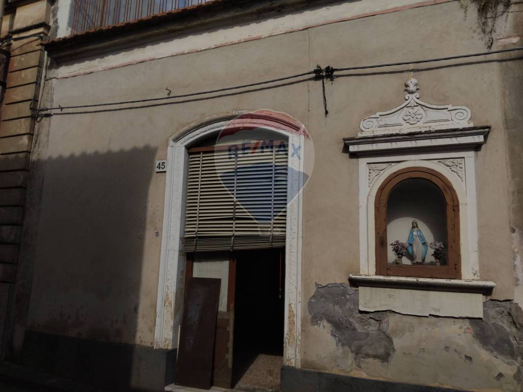 casa indipendente in vendita a Giarre in zona Macchia