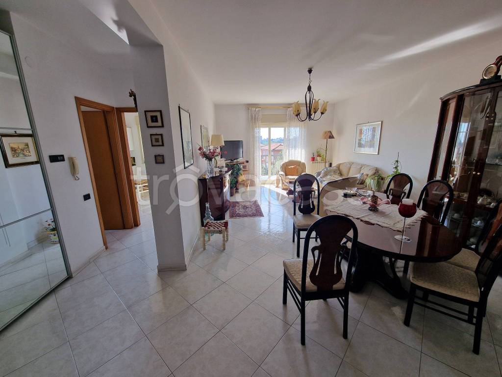 appartamento in vendita a Giarre