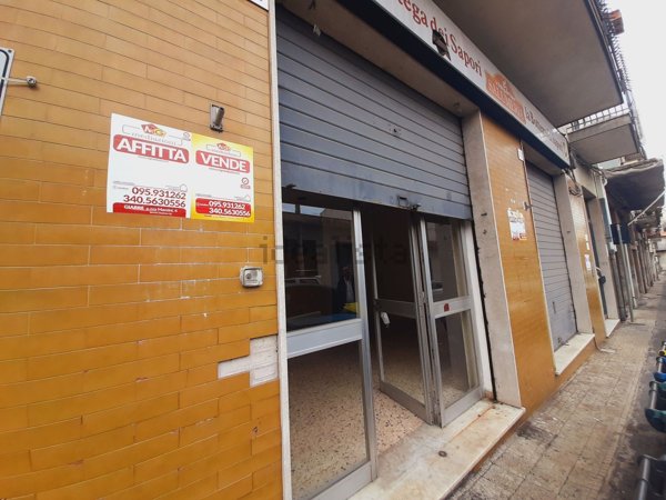 ufficio in vendita a Giarre