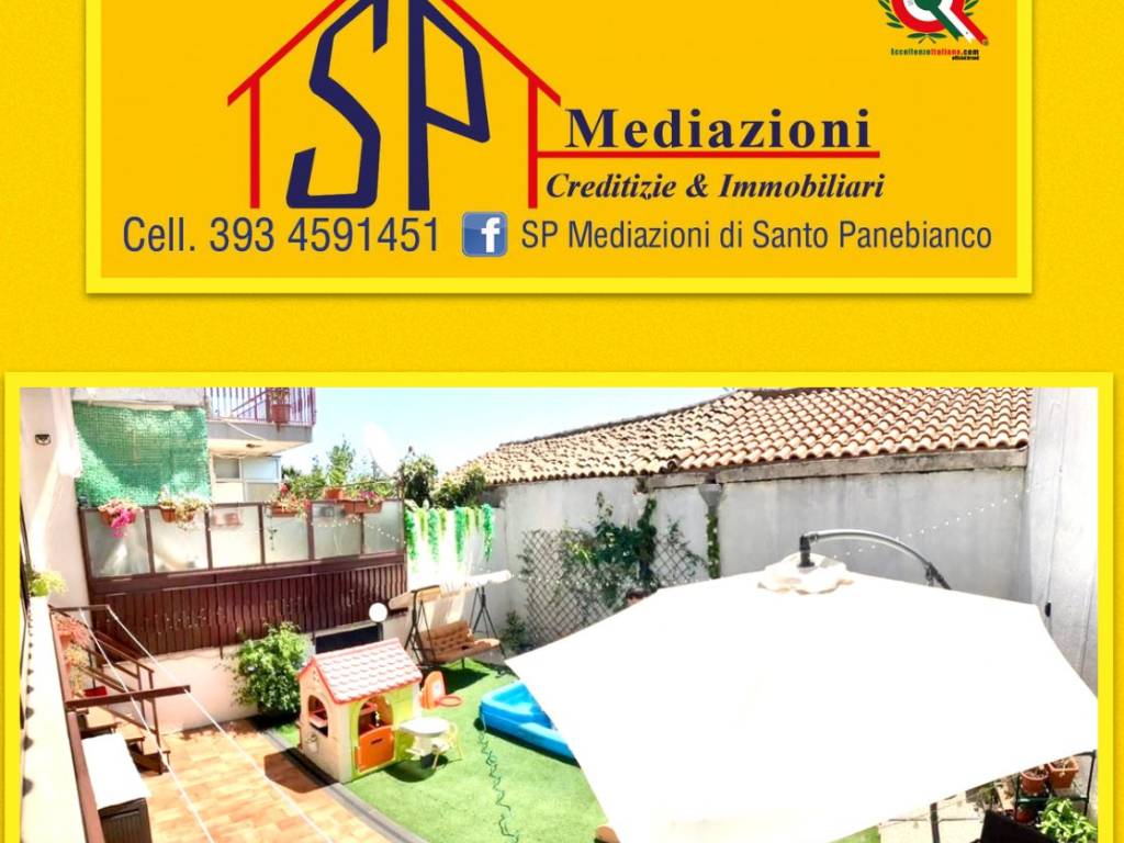 appartamento in vendita a Giarre in zona Macchia