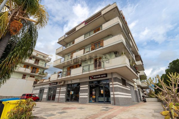 immagine annuncio 0 di 15