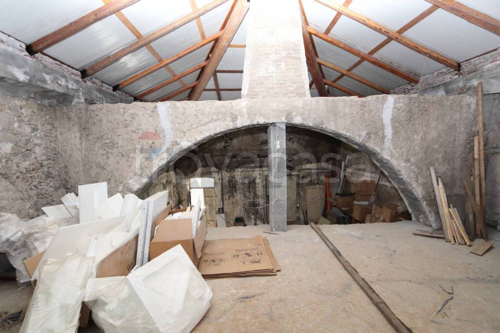 casa indipendente in vendita a Giarre