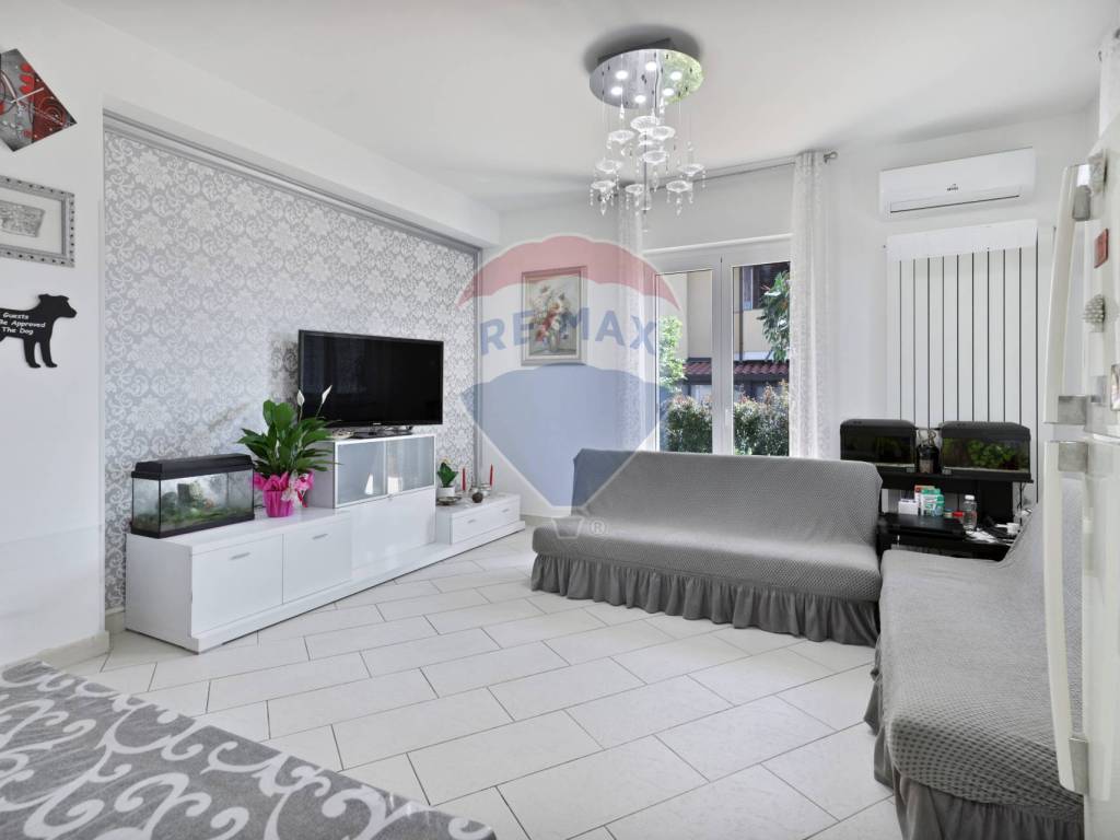 casa indipendente in vendita a Giarre