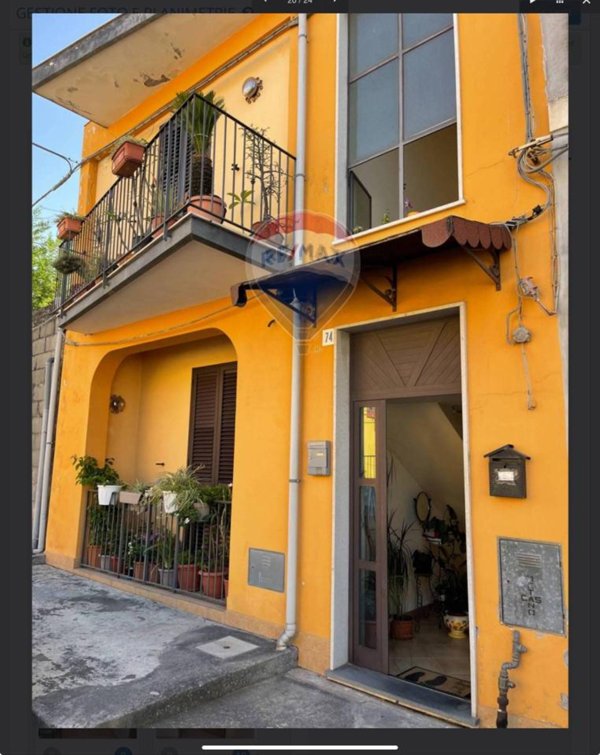 appartamento in vendita a Giarre in zona Macchia