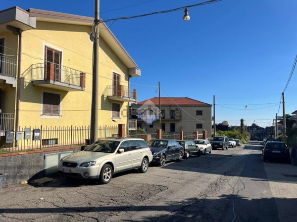 casa indipendente in vendita a Giarre in zona Carruba