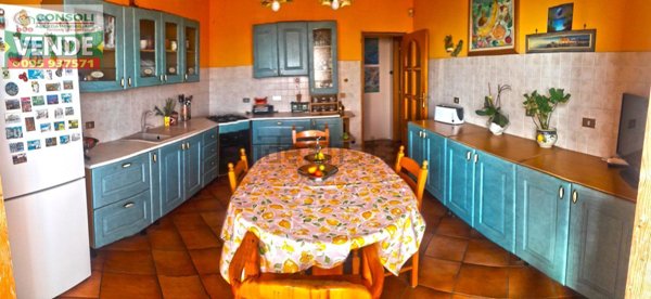 appartamento in vendita a Giarre in zona San Giovanni Montebello