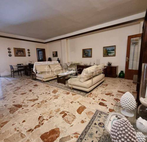 appartamento in vendita a Giarre