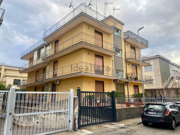 appartamento in vendita a Giarre
