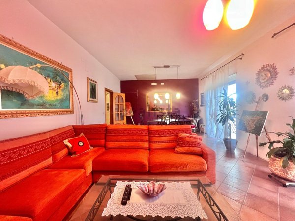 appartamento in vendita a Giarre in zona San Giovanni Montebello