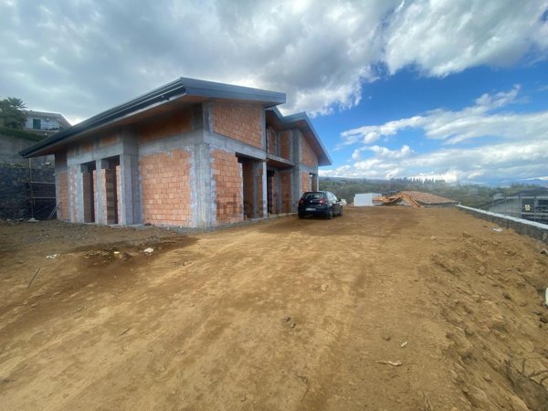 casa indipendente in vendita a Giarre in zona Macchia