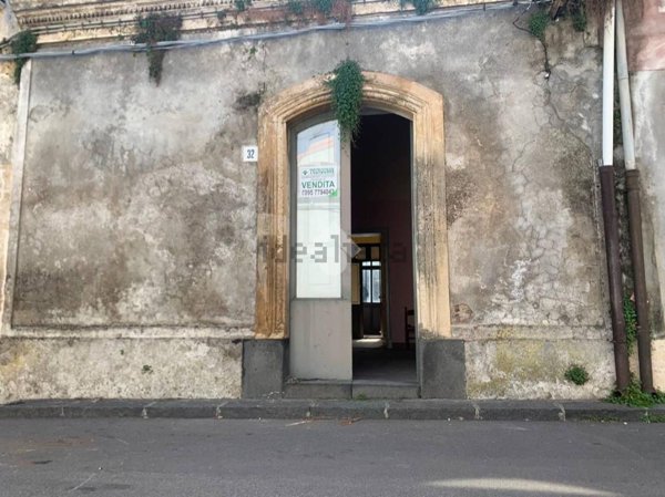 appartamento in vendita a Giarre in zona Macchia