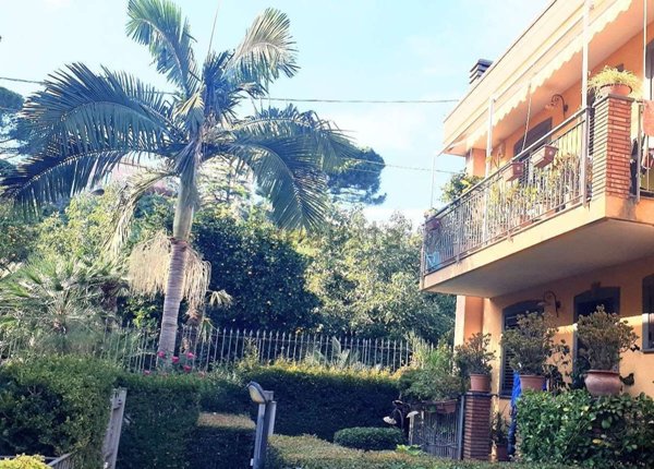 casa indipendente in vendita a Giarre in zona Carruba
