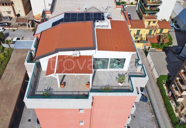 appartamento in vendita a Giarre in zona Altarello