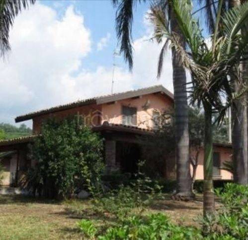 casa indipendente in vendita a Giarre