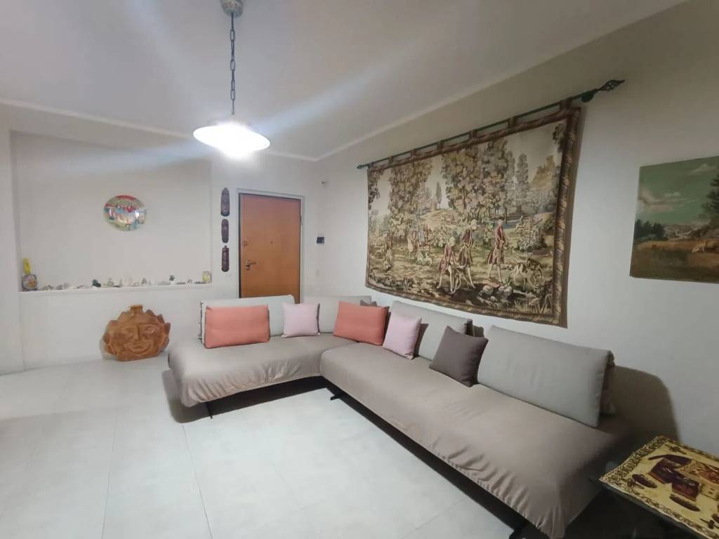 appartamento in vendita a Giarre