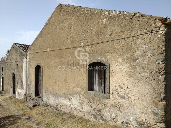 terreno agricolo in vendita a Giarre in zona San Giovanni Montebello