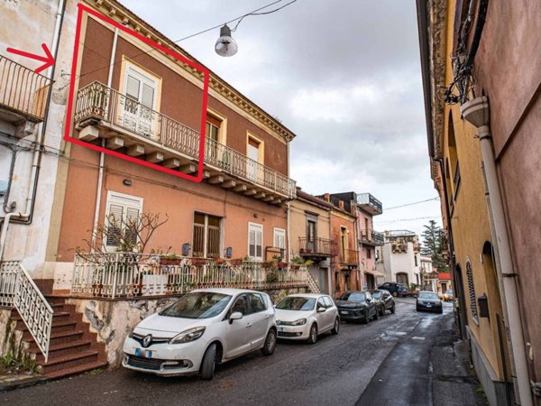 casa indipendente in vendita a Giarre in zona San Giovanni Montebello