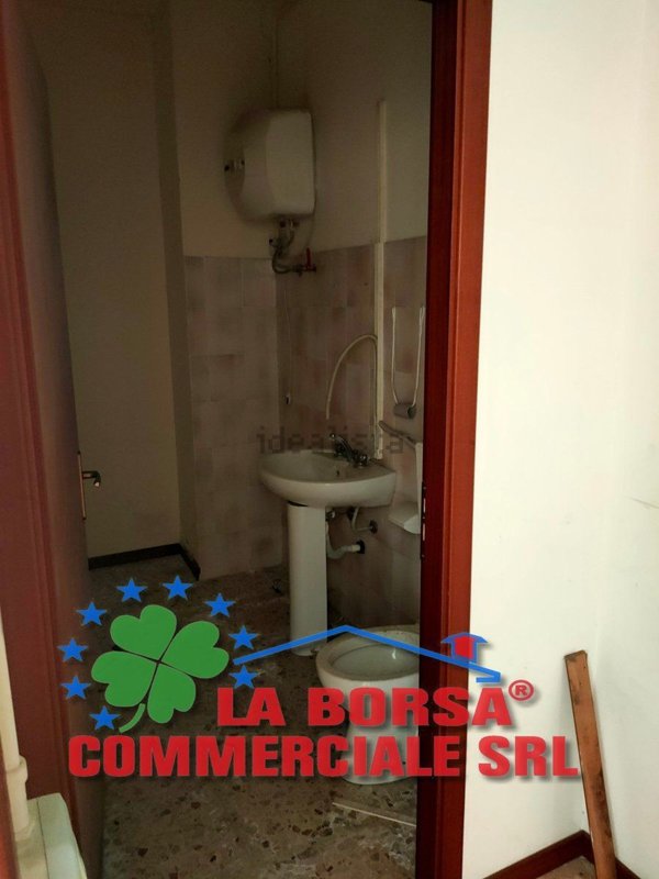 ufficio in vendita a Giarre