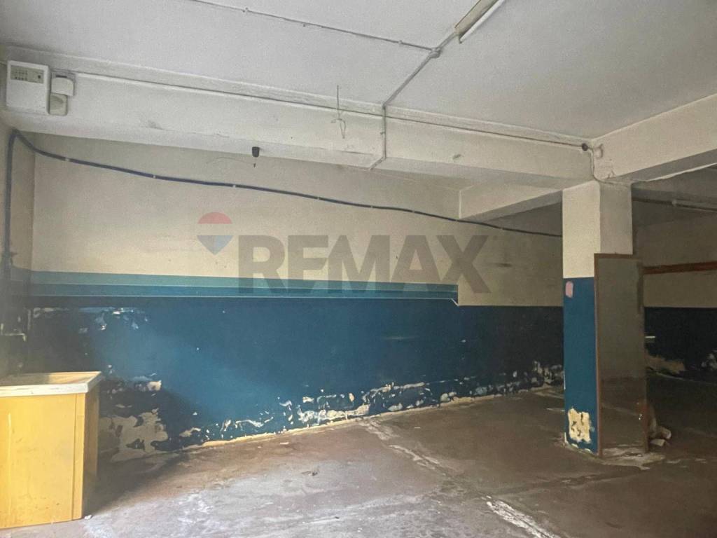 locale commerciale in vendita a Giarre