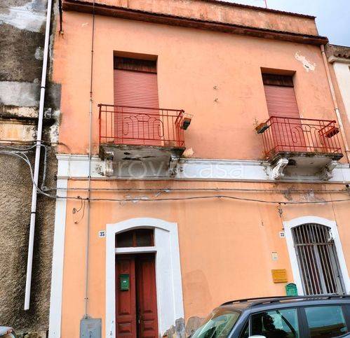 casa indipendente in vendita a Giarre