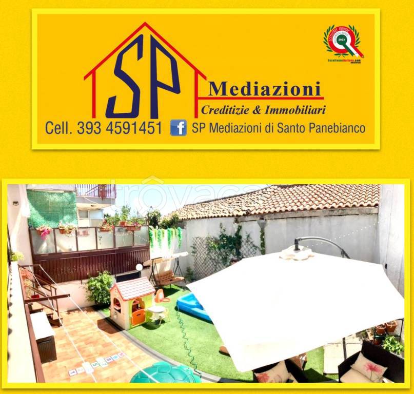 appartamento in vendita a Giarre in zona Macchia