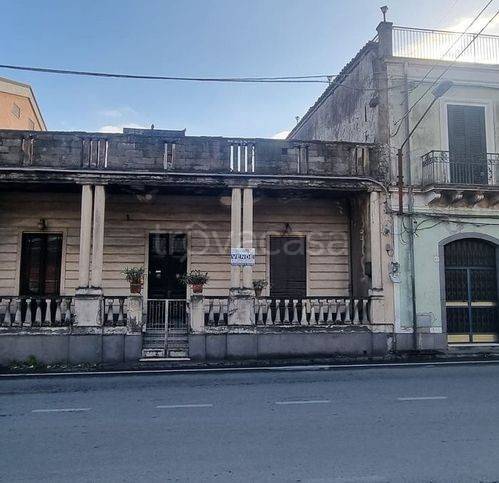 casa indipendente in vendita a Giarre