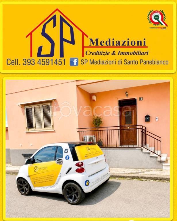 appartamento in vendita a Giarre in zona Macchia