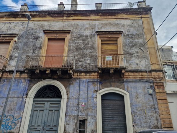 casa indipendente in vendita a Giarre