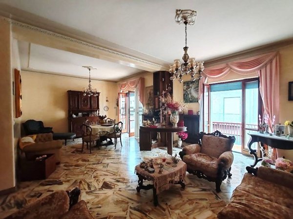 casa indipendente in vendita a Giarre