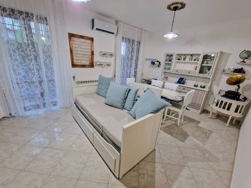 appartamento in vendita a Giarre