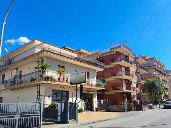 negozio in vendita a Giarre