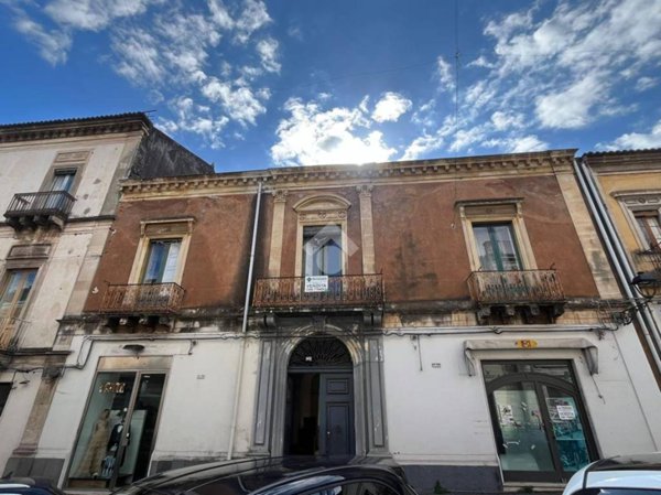 casa indipendente in vendita a Giarre