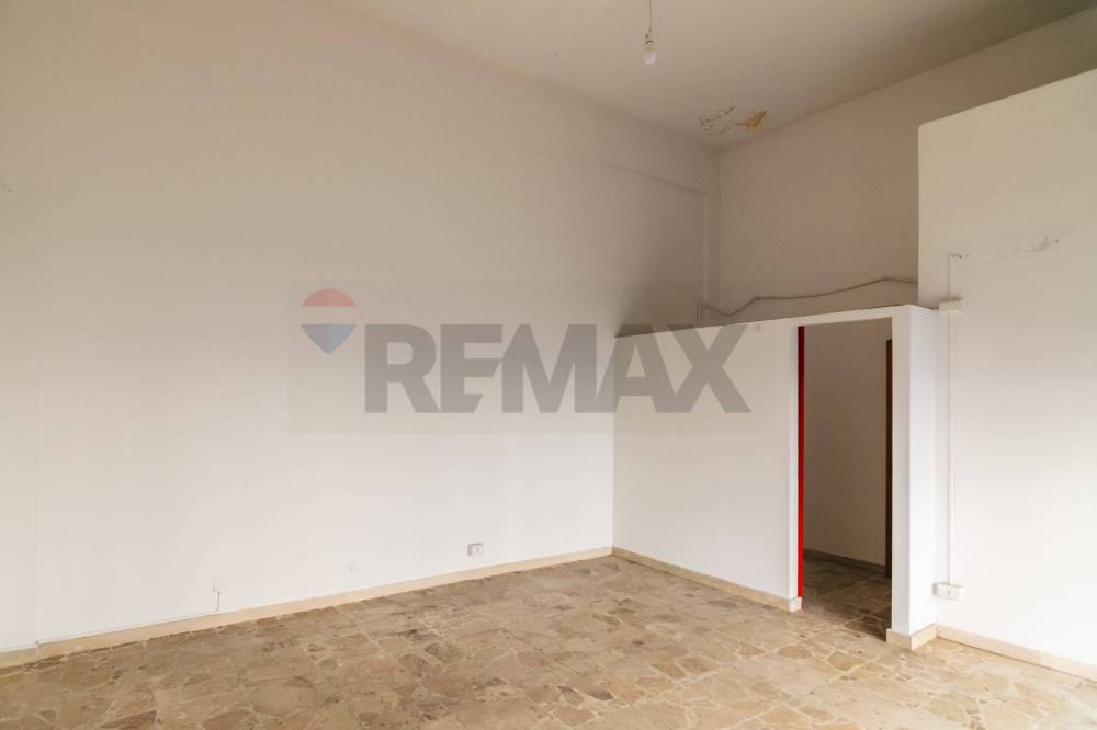 negozio in vendita a Giarre