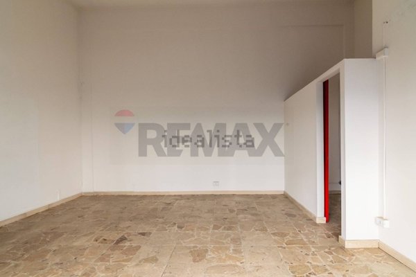 negozio in vendita a Giarre