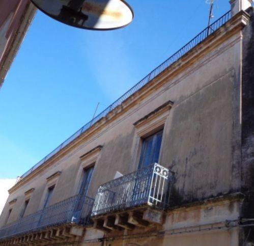 appartamento in vendita a Giarre